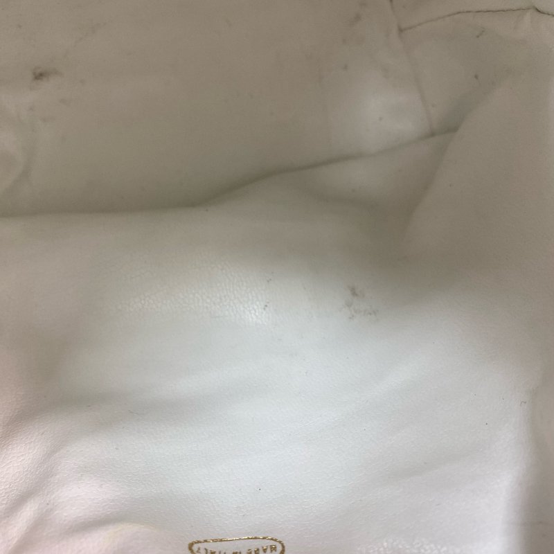 △ Chanel 香奈兒 White Lambskin Gold Tone Metal Small Bucket Bag No.23 白色小羊皮金色金屬水桶袋No.23 - 267000697-16