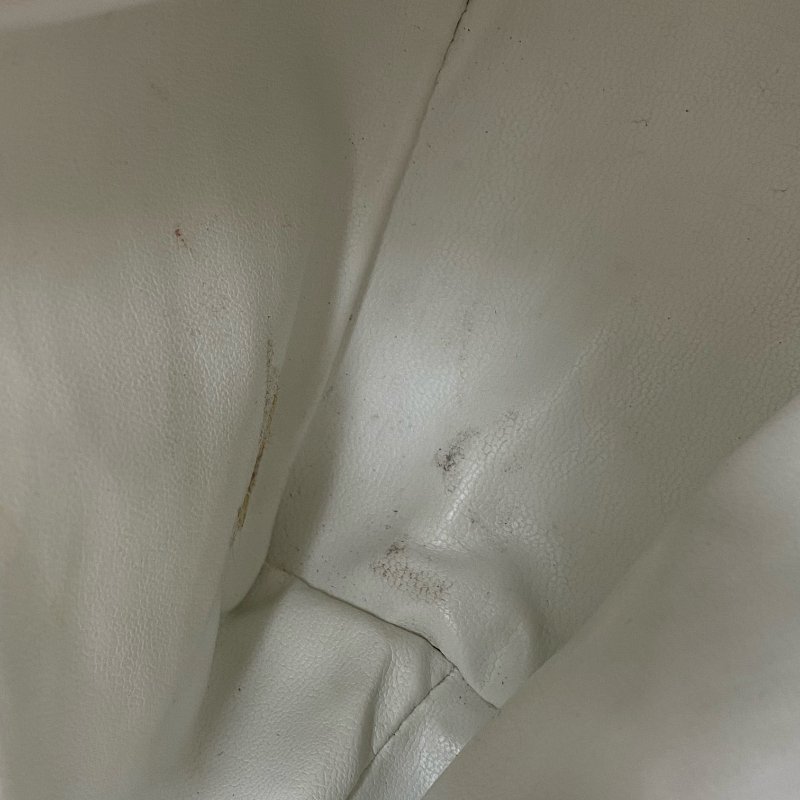 △ Chanel 香奈兒 White Lambskin Gold Tone Metal Small Bucket Bag No.23 白色小羊皮金色金屬水桶袋No.23 - 267000697-17