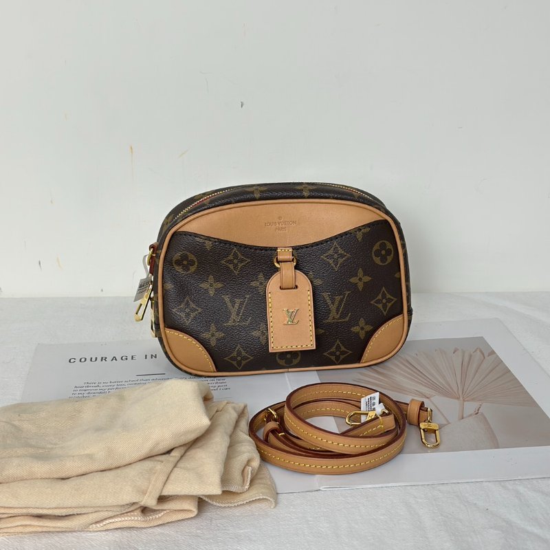LOUIS VUITTON Deauville mini相機包-15