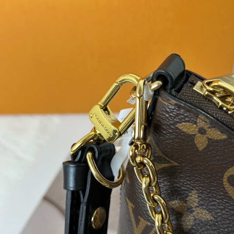 LOUIS VUITTON Boulogne牛角包 - PM黑-8