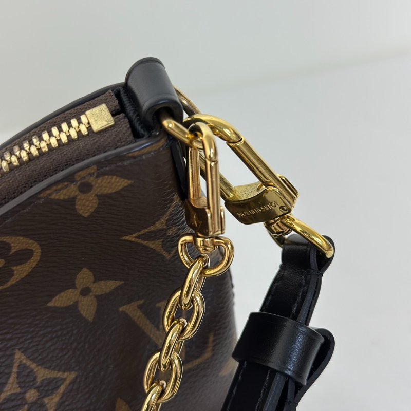 LOUIS VUITTON Boulogne牛角包 - PM黑-9