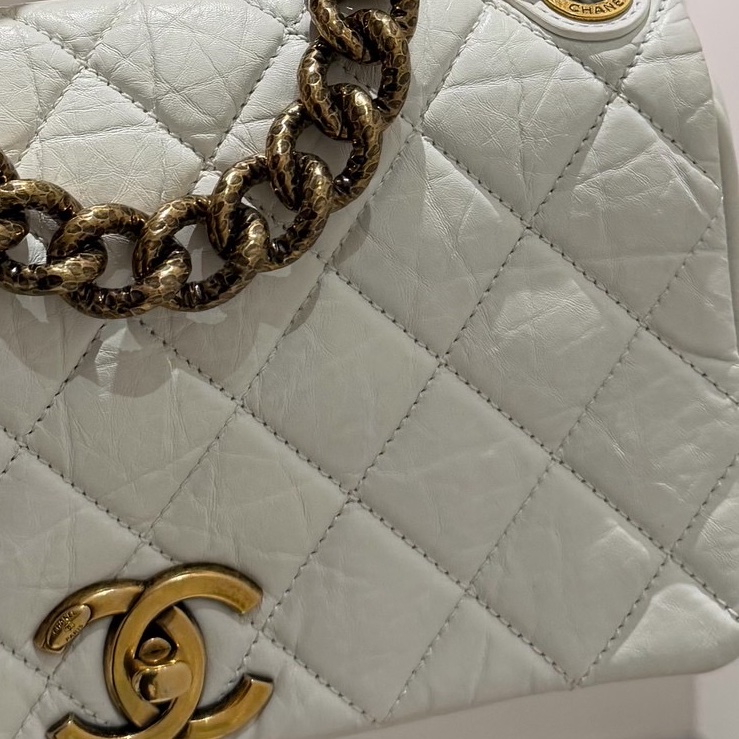 CHANEL 香奈兒 孟買系列 白色 油蠟牛皮 熔岩 CF 斜背包 肩背包 側背包 鍊條包-25
