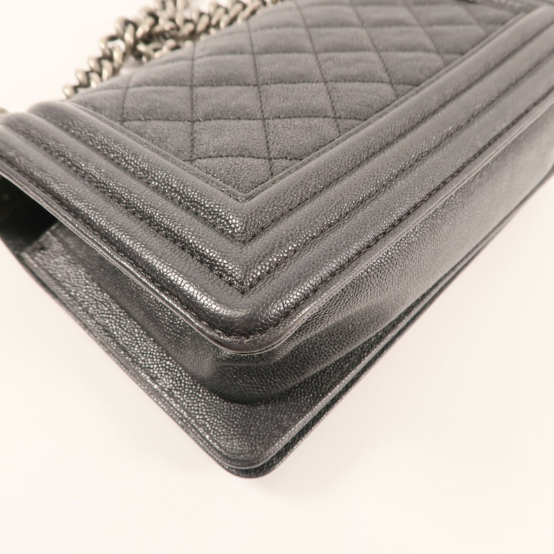 CHANEL 牛皮皮革Boy 20銀扣鏈帶肩背袋-8