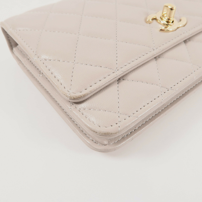 CHANEL 羊皮皮革Wallet On Chain金扣鏈帶肩背袋-7