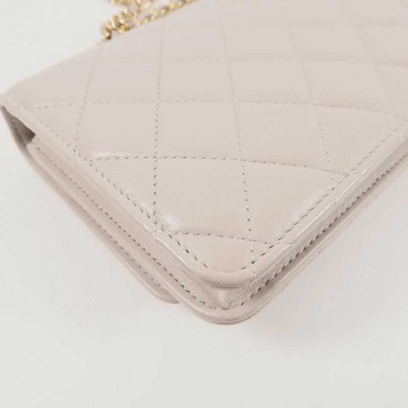 CHANEL 羊皮皮革Wallet On Chain金扣鏈帶肩背袋-9