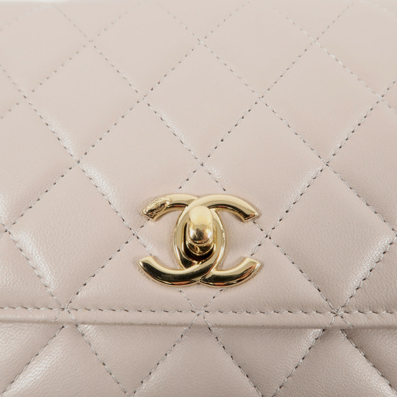 CHANEL 羊皮皮革Wallet On Chain金扣鏈帶肩背袋-10