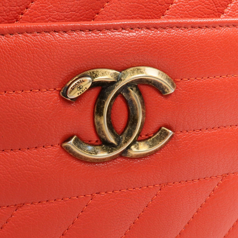 CHANEL 牛皮皮革Camera Bag金扣鏈帶肩背袋-10