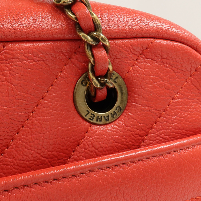 CHANEL 牛皮皮革Camera Bag金扣鏈帶肩背袋-11