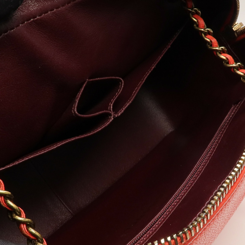 CHANEL 牛皮皮革Camera Bag金扣鏈帶肩背袋-12