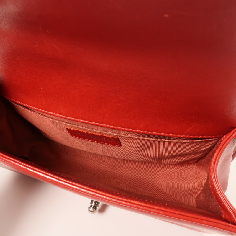 CHANEL 牛皮皮革Boy 25銀扣鏈帶肩背袋-14