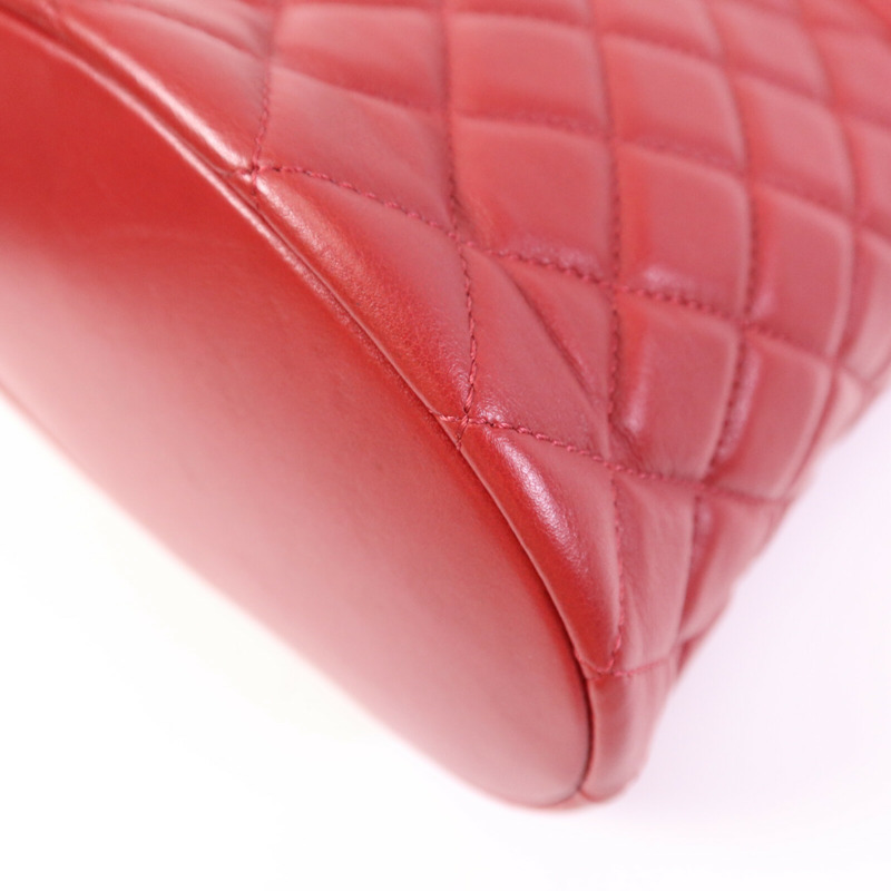 CHANEL 羊皮皮革Bucket Bag金扣鏈帶手挽肩背兩用袋-10