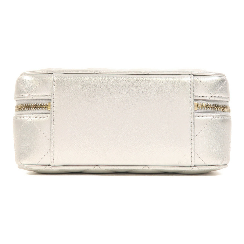 CHANEL 牛皮皮革Vanity Case金扣鏈帶手挽肩背兩用袋-3