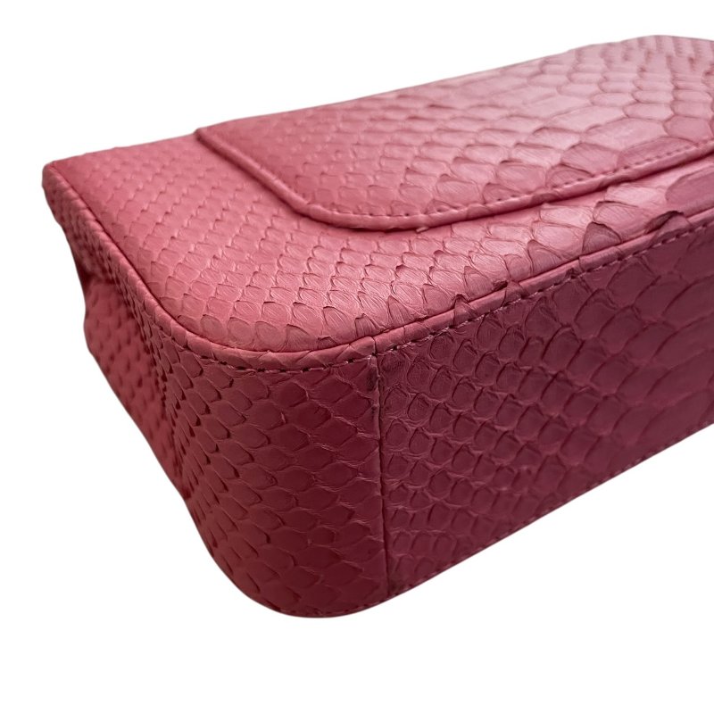 CHANEL 香奈兒 A69900 CF 20 口蓋包 蟒蛇皮 粉色 金釦-8