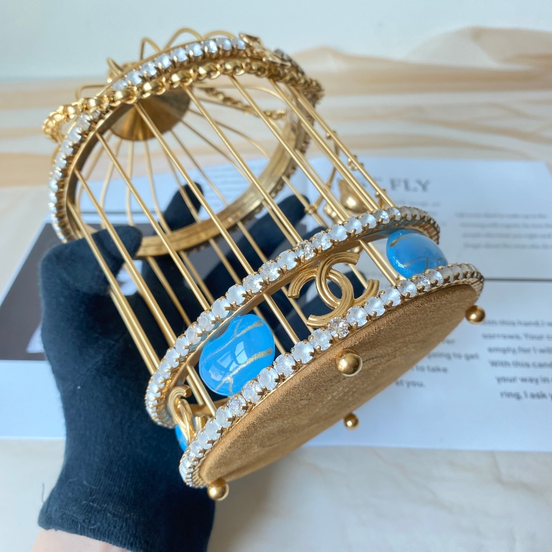 CHANEL Métiers d’art工坊系列 20Pre-Fall秋冬高定金絲雀鳥籠晚宴包-10