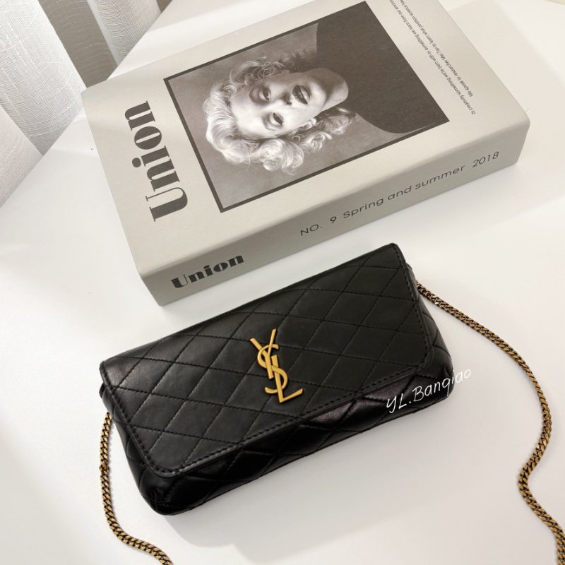 Y1977-Ysl Gaby黑羊皮金扣翻蓋小型手機手拿/斜背包-0