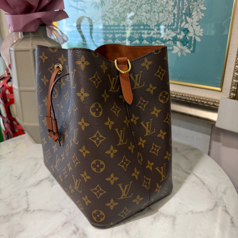 LV 原花拼咖皮邊NeoNeo MM金釦束口肩斜背水桶包M44887-2