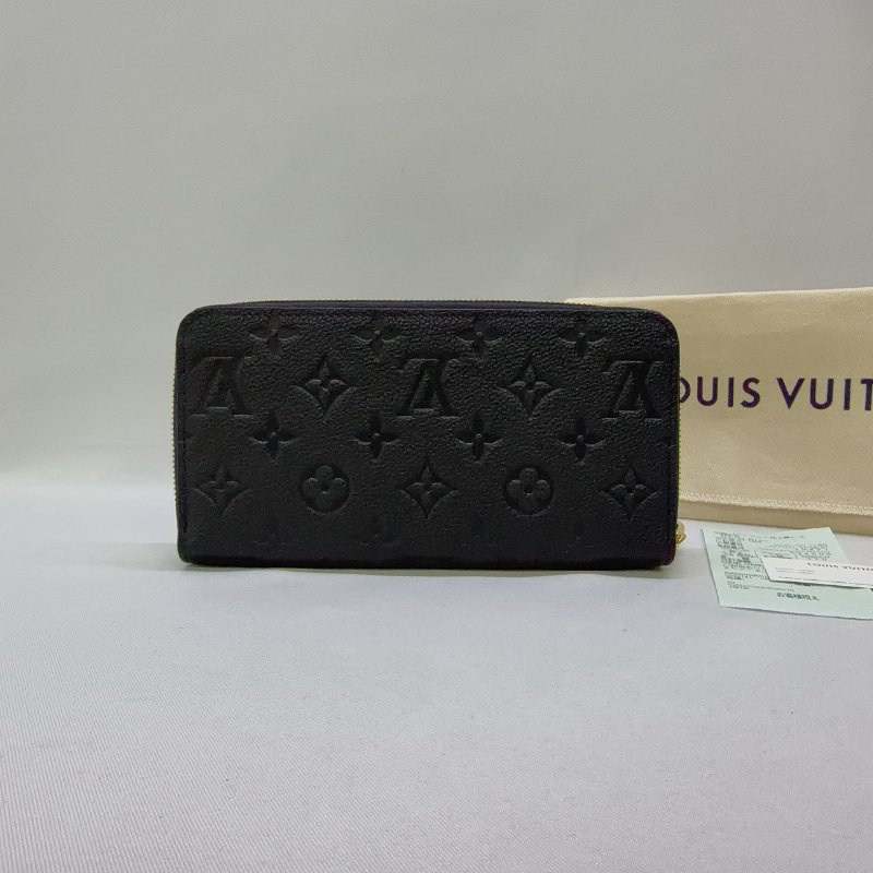 LV Empreinte牛皮壓紋長夾-1