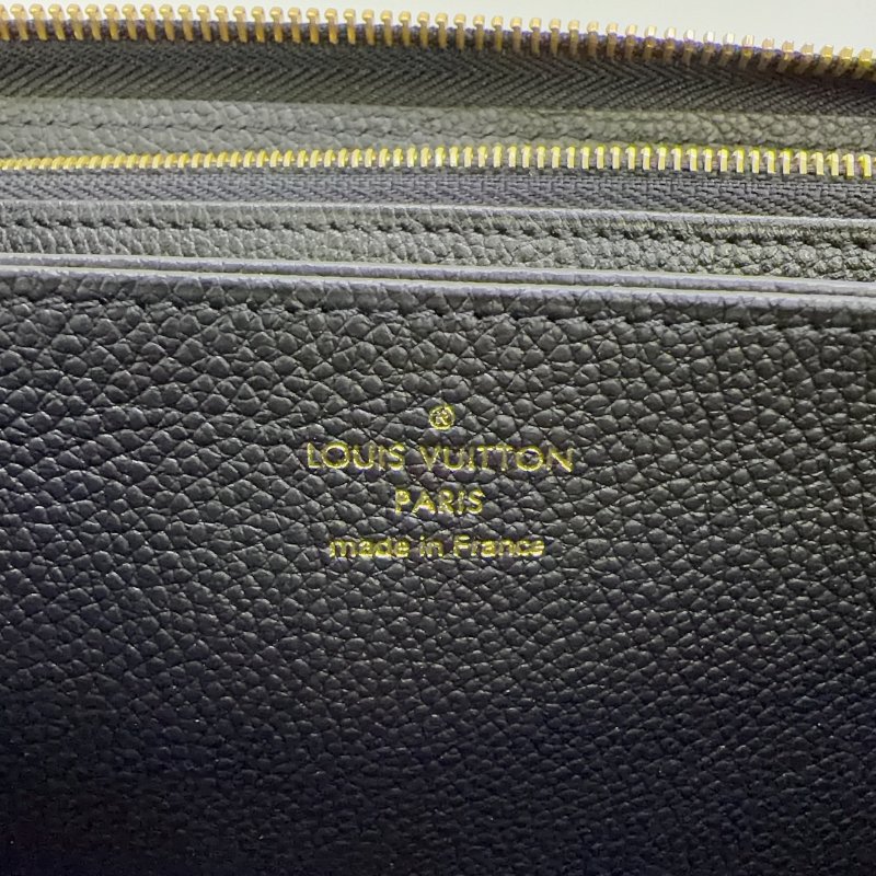 LV Empreinte牛皮壓紋長夾-7