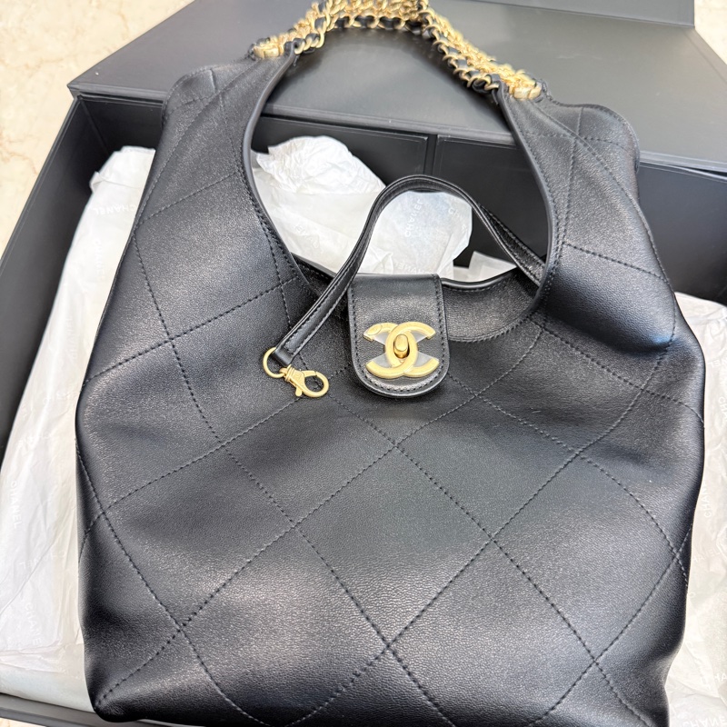 Chanel✨2025P黑色嬉皮小號hobo 包肩背包-0