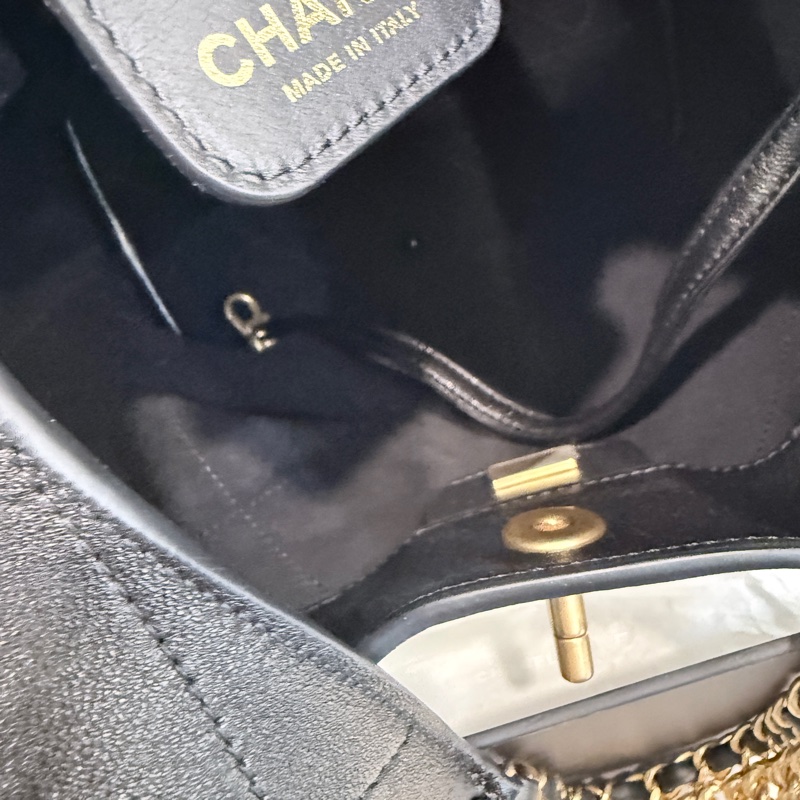 Chanel✨2025P黑色嬉皮小號hobo 包肩背包-5