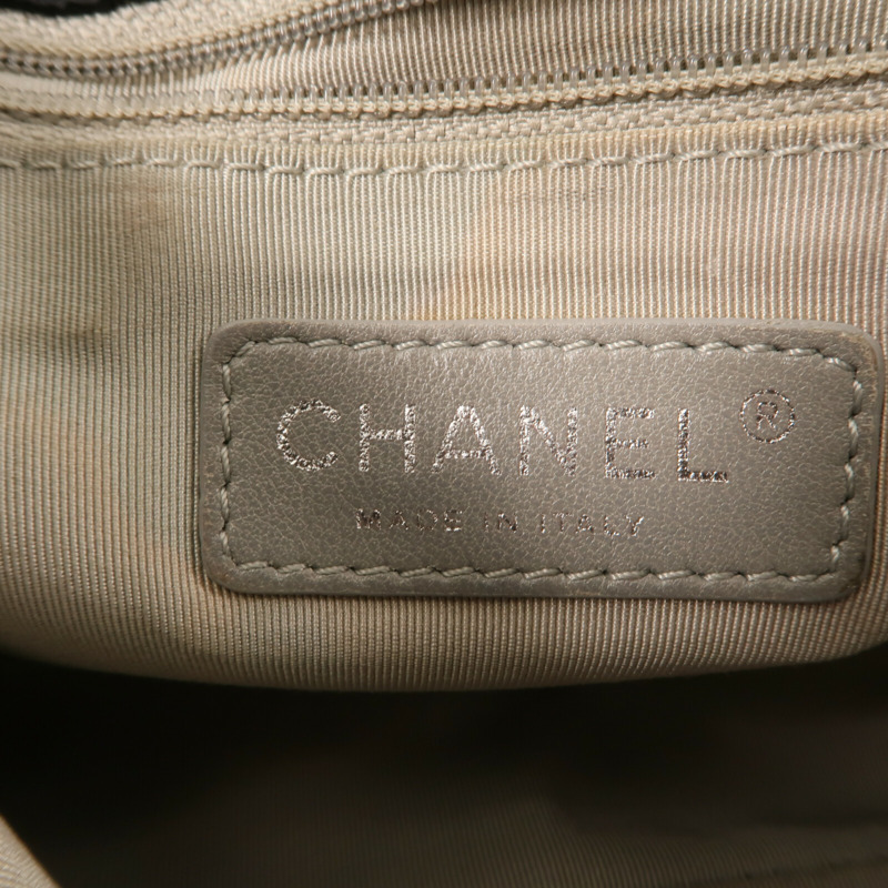 CHANEL 尼龍Shoulder Bag銀扣鏈帶肩背袋-14
