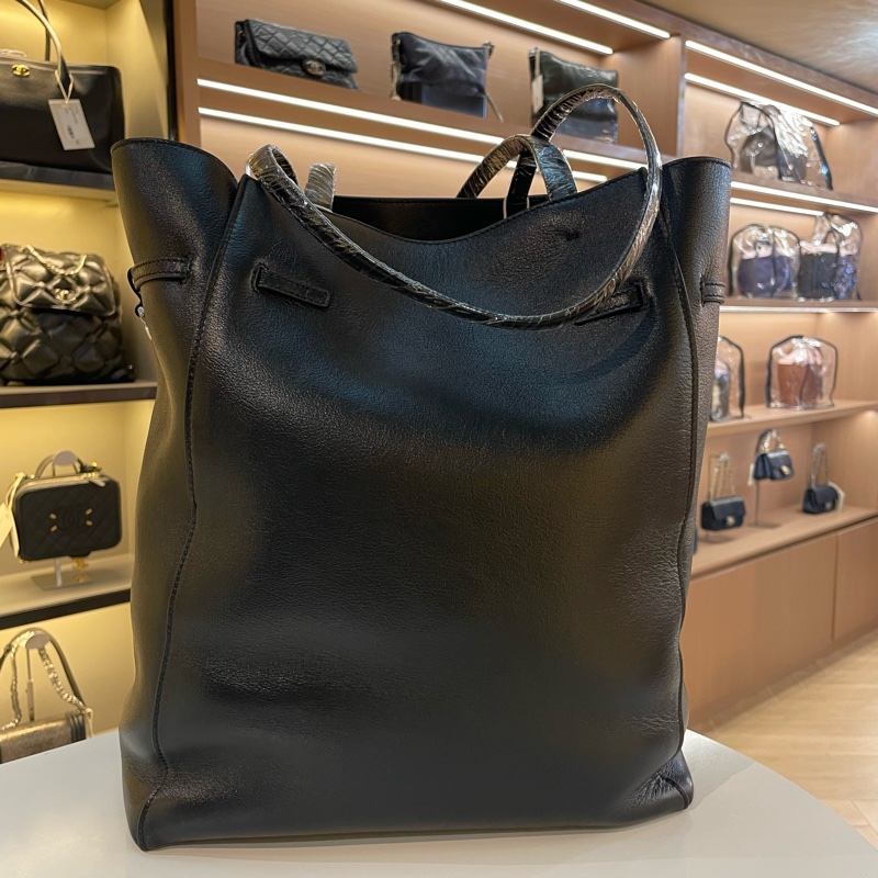 Givenchy 纪梵希 VOYOU Tote，黑色托特包-1