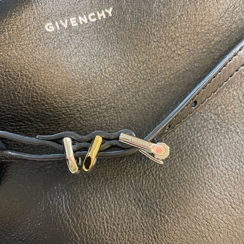 Givenchy 纪梵希 VOYOU Tote，黑色托特包-8