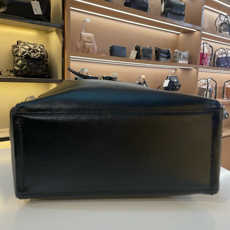 Givenchy 纪梵希 VOYOU Tote，黑色托特包，可以手提可以腋下，秦岚同款 下單請咨詢獲取更多細節-4