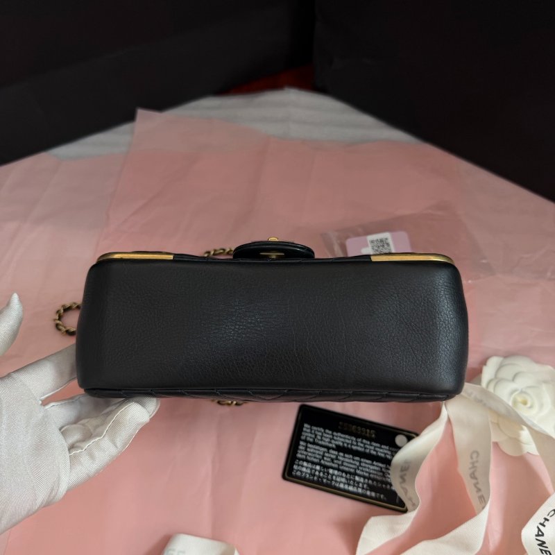 閒置新 香奈兒/Chanel 宮廷重工繫列CF黑金V紋牛皮大Mini 鏈條包-7