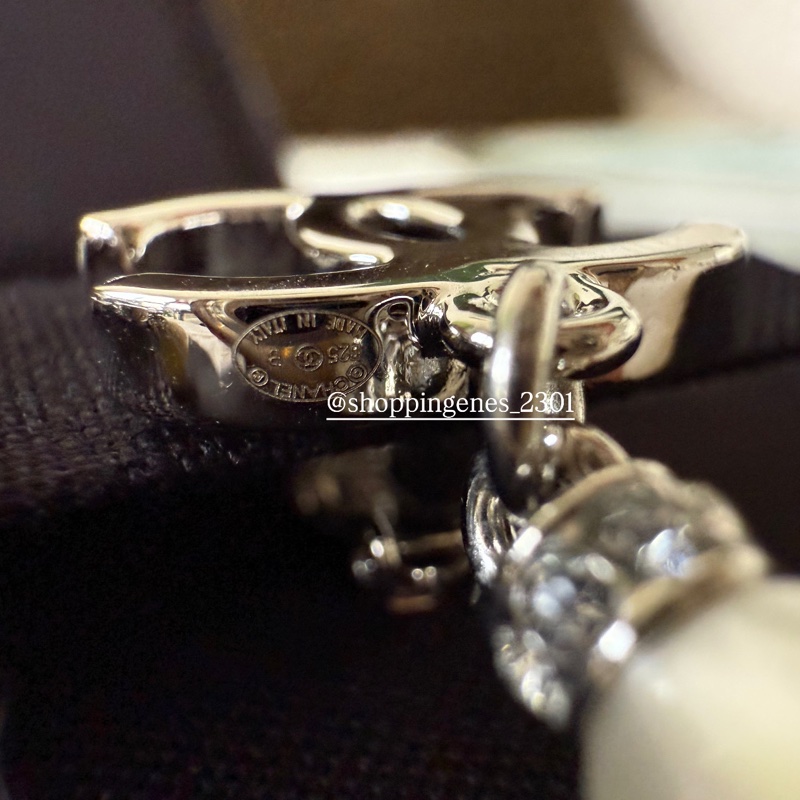 香奈兒 Chanel 全新品 垂墜珍珠耳夾！夾式耳環！耳夾耳環！-9