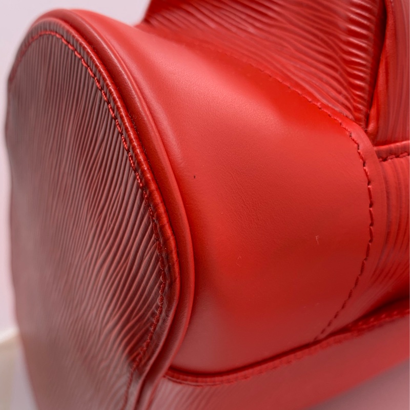 Louis Vuitton路易威登 supreme 聯名雙肩包，陳冠希同款，一包難求-9