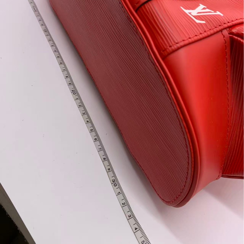 Louis Vuitton路易威登 supreme 聯名雙肩包，陳冠希同款，一包難求-11