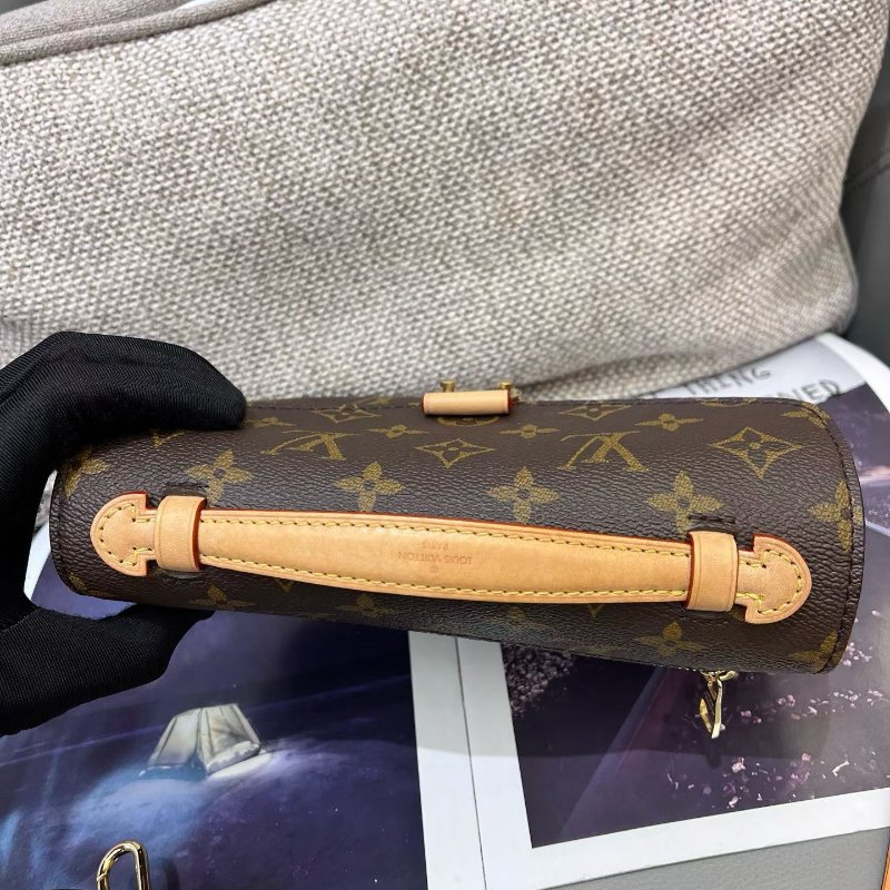 路易威登/Louis Vuitton Metis East west 老花橫版小郵差包-4