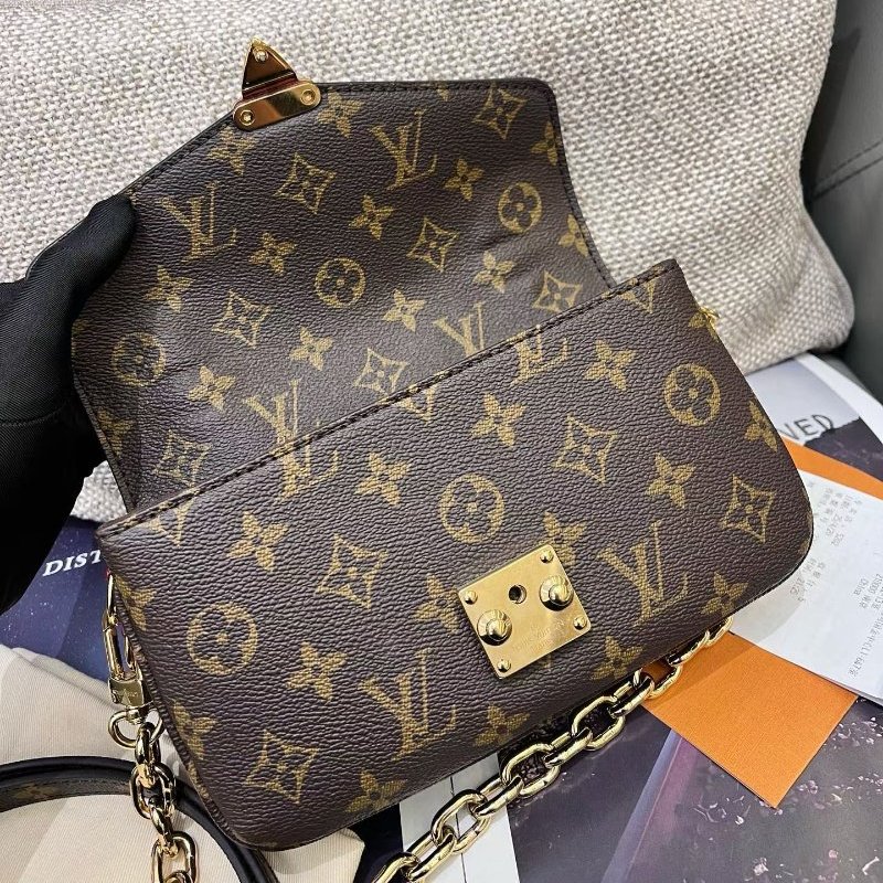 路易威登/Louis Vuitton Metis East west 老花橫版小郵差包-9