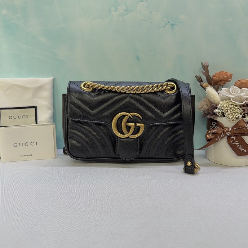 GUCCI GG Marmont小型皮革肩背包-0