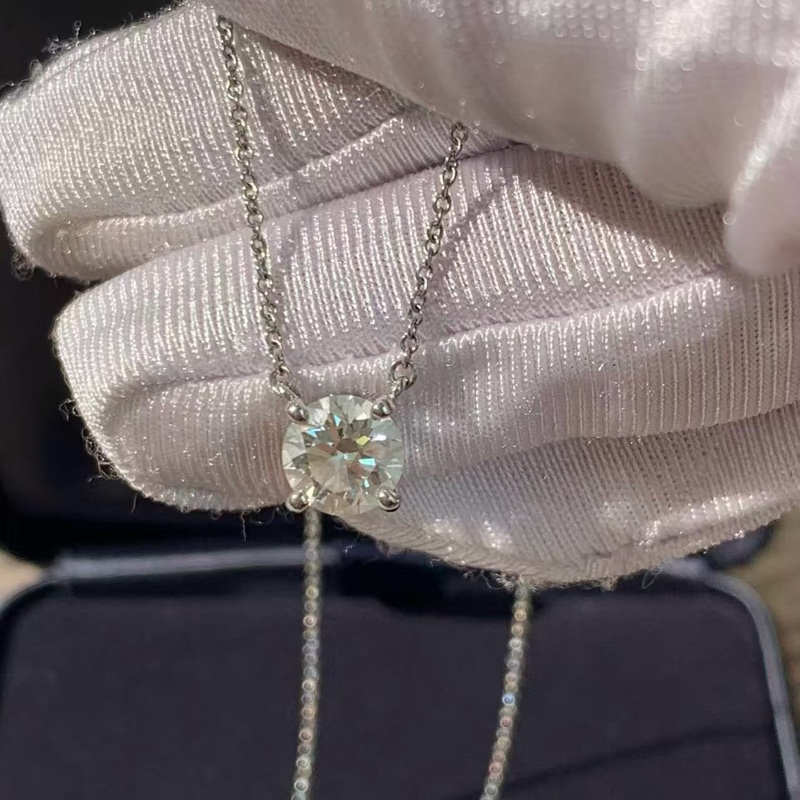 Tiffany1克拉圓形鑽石白金項鍊，主鑽1.15克拉，顏色J，vs2-8