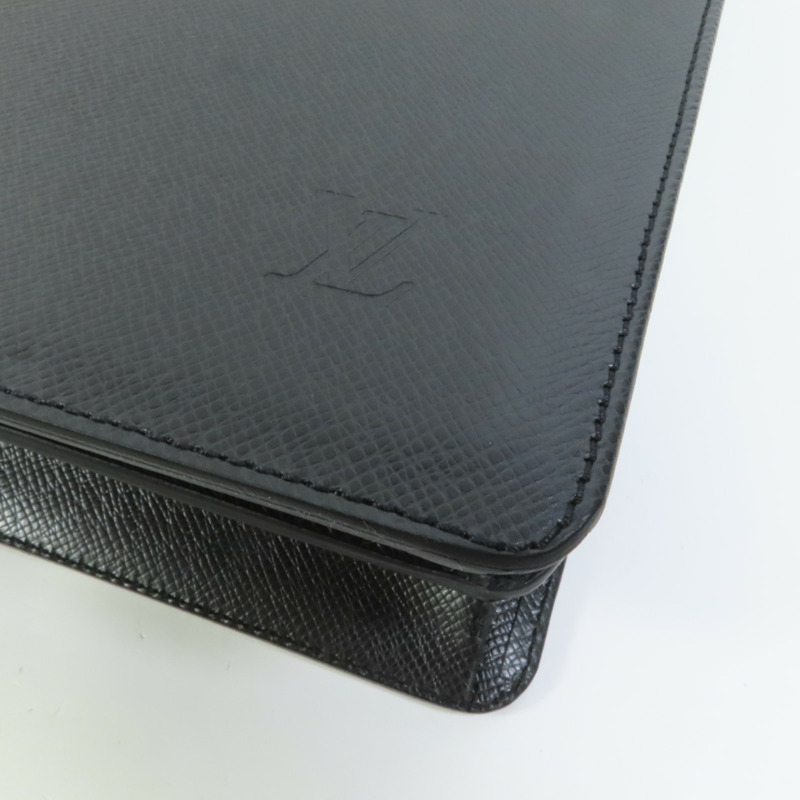 LOUIS VUITTON Taiga Laguito Business Bag銀扣公事包-14