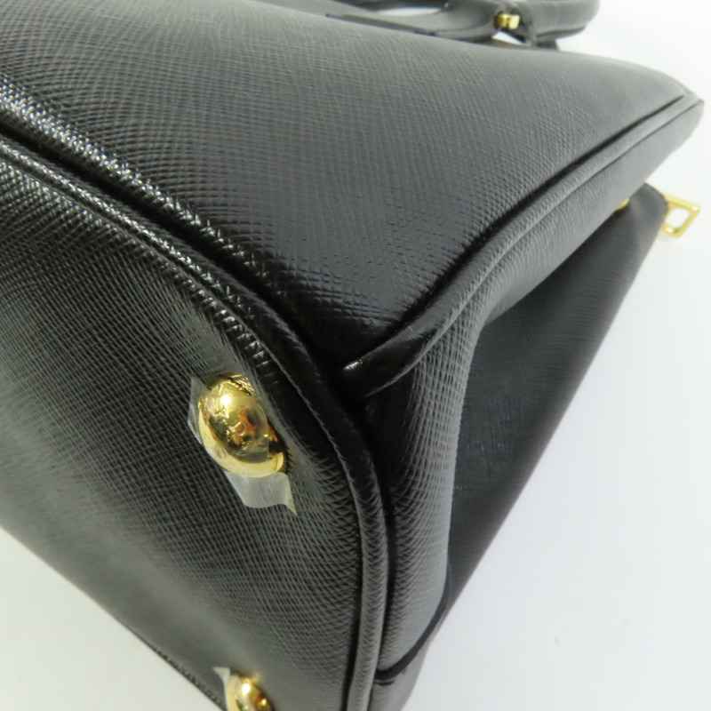 PRADA Saffiano皮革2Way Bag金扣手挽肩背兩用袋-15