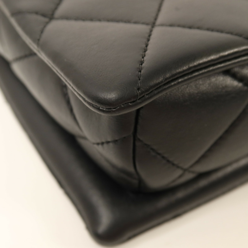 CHANEL 牛皮皮革Chain Shoulder金扣鏈帶肩背袋-11