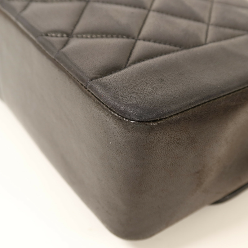 CHANEL 羊皮皮革Diana金扣鏈帶肩背袋-14