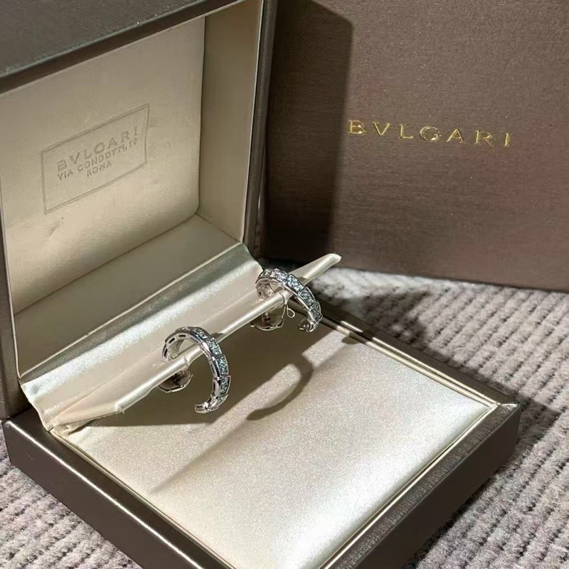 Bvlgari 寶格麗白金serpenti靈蛇耳釘滿鑽，配件盒子保卡，2020購入，上耳非常好看-3