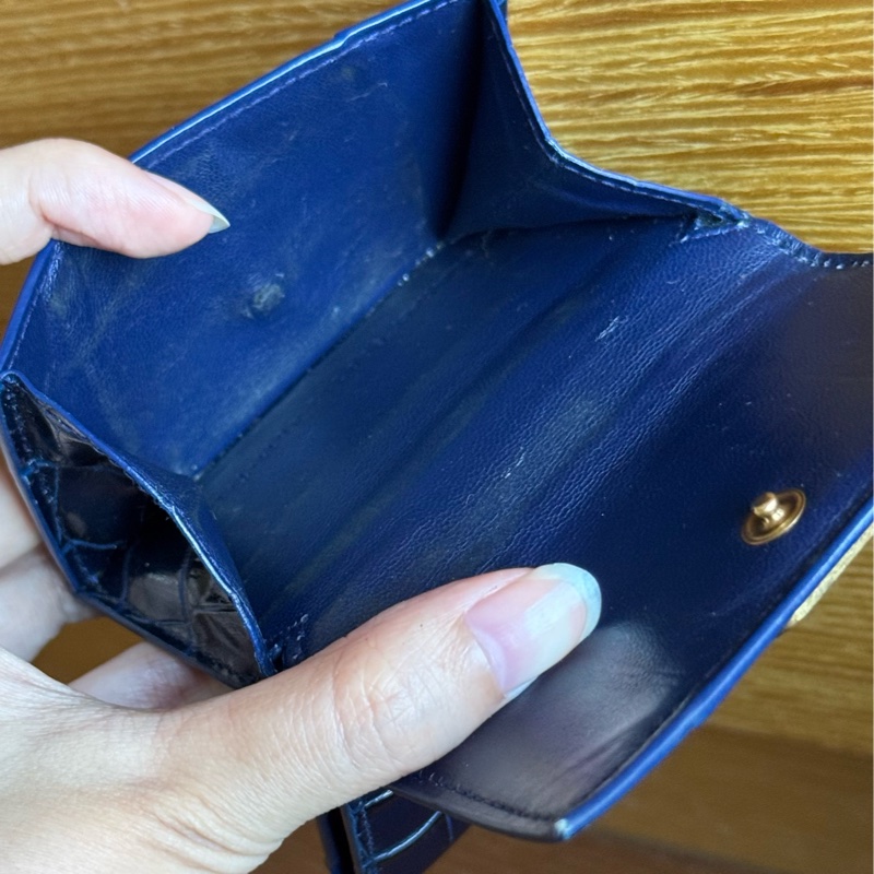 Balenciaga Hourglass鱷魚壓紋牛皮三折短夾-10