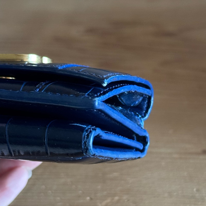 Balenciaga Hourglass鱷魚壓紋牛皮三折短夾-12