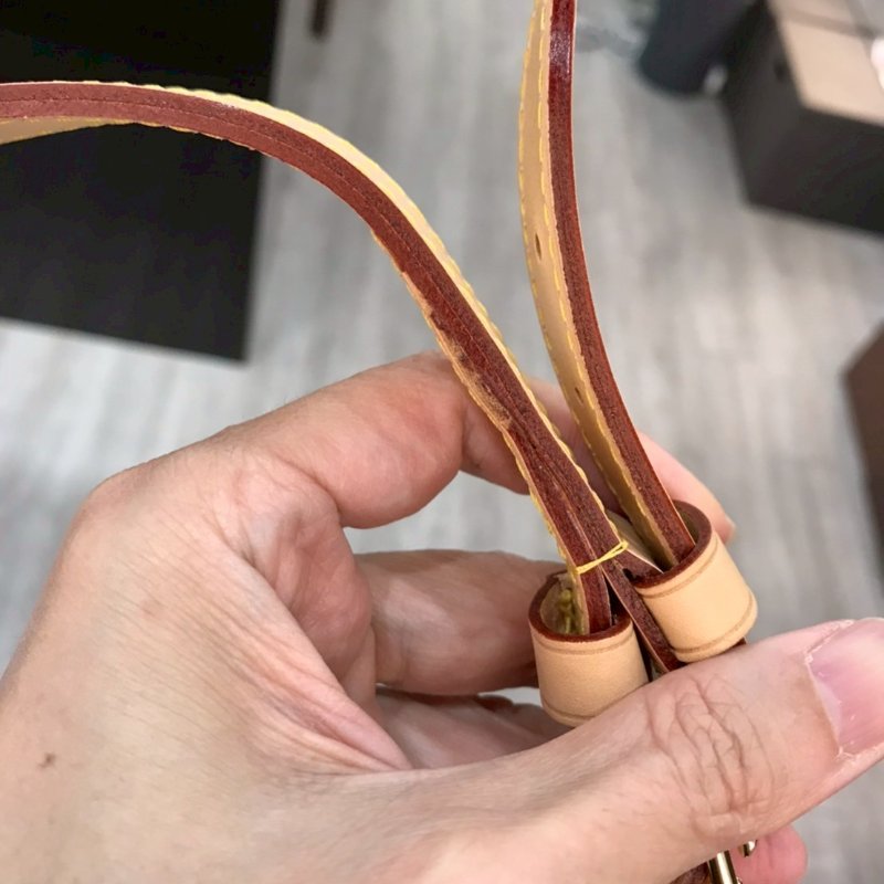 LV 斜背包/側背包/手提包/水桶包 NOE BB  M46983 9成新-19