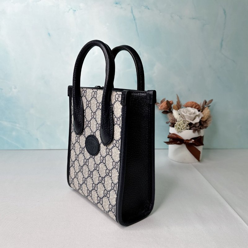 GUCCI 全新mini深藍色琴譜小包-2