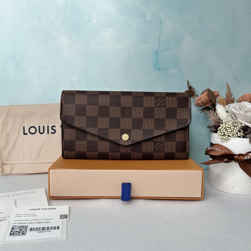 LV Sarah棋盤格長夾-0