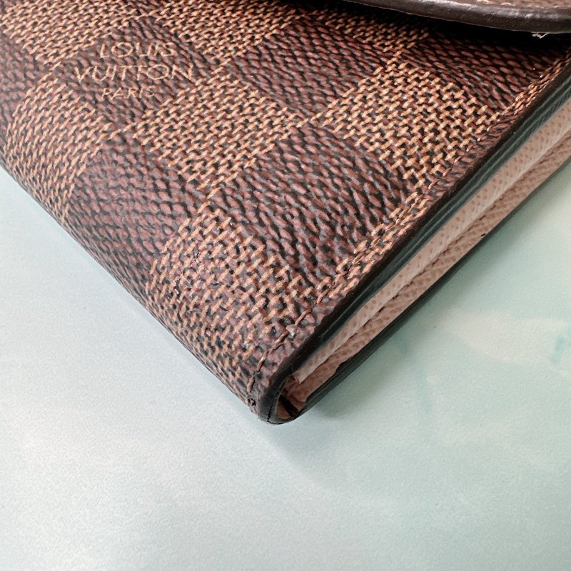 LV Sarah棋盤格長夾-6