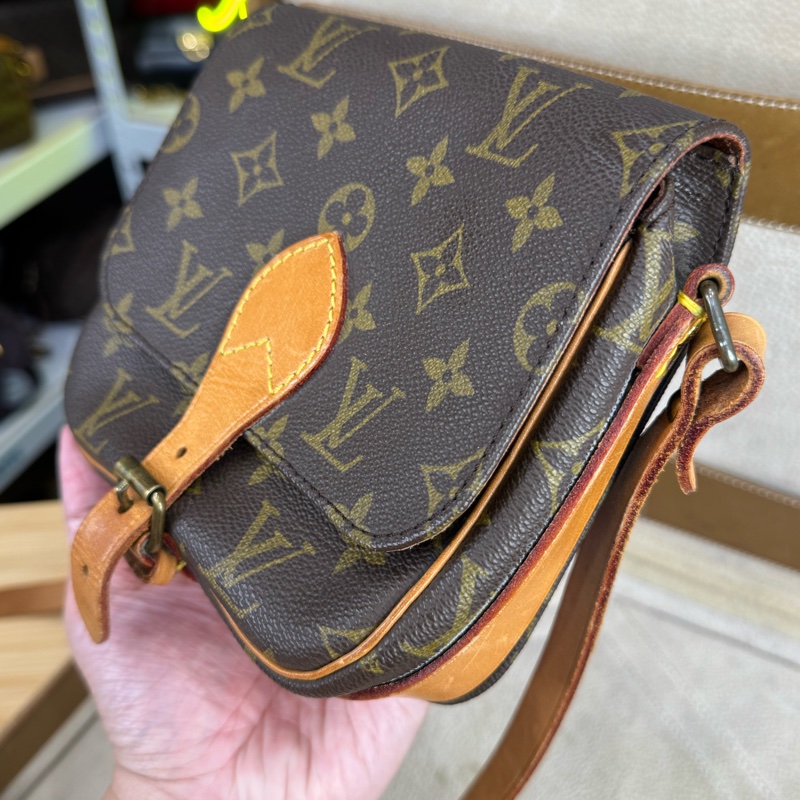 上架中🔑Louis Vuitton 老花小款方形馬蹄包-3