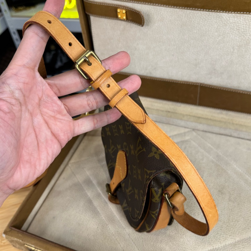 上架中🔑Louis Vuitton 老花小款方形馬蹄包-12