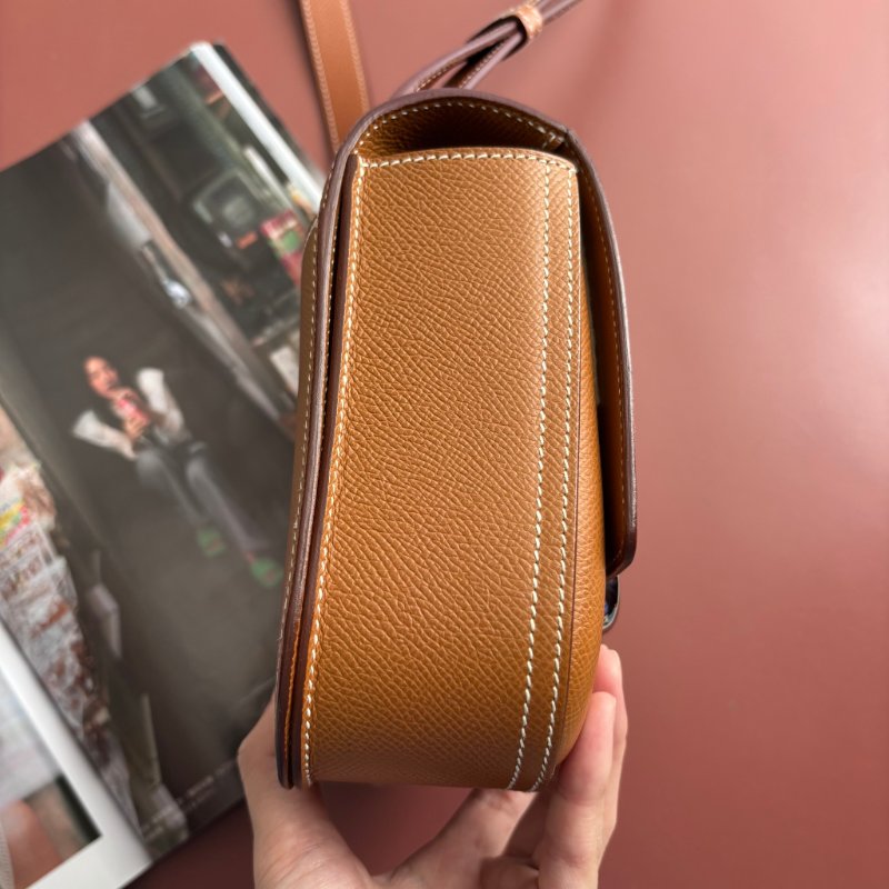 W刻::HERMES:: DELLA 18金棕色皮革銀釦肩背包 屁股包-8